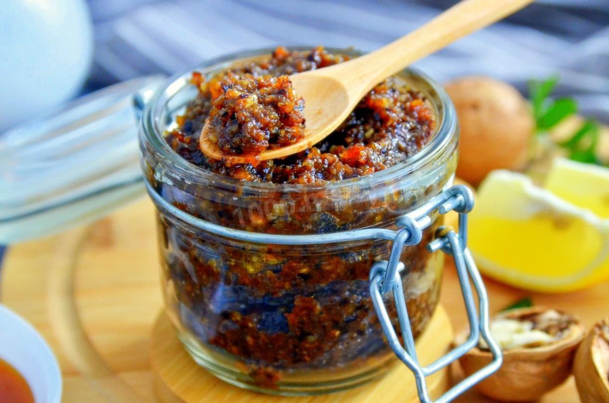 Oczyszczanie organizmu z soli za pomocą rodzynek i miodu